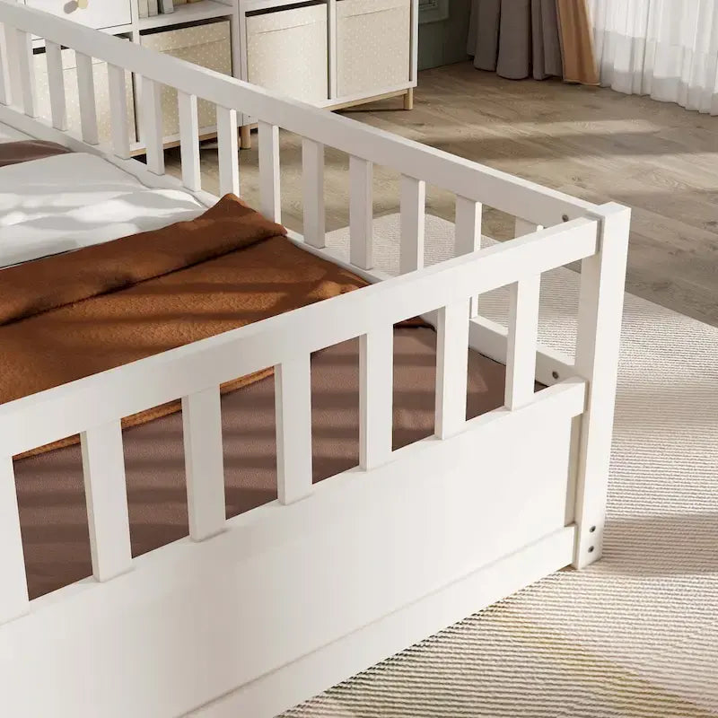 Montessori wooden children's floor bed without Support slat