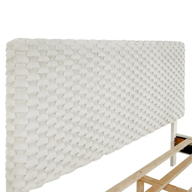 Roundhill Findlay Plush 3D Upholstered Platform Bed in White Dove