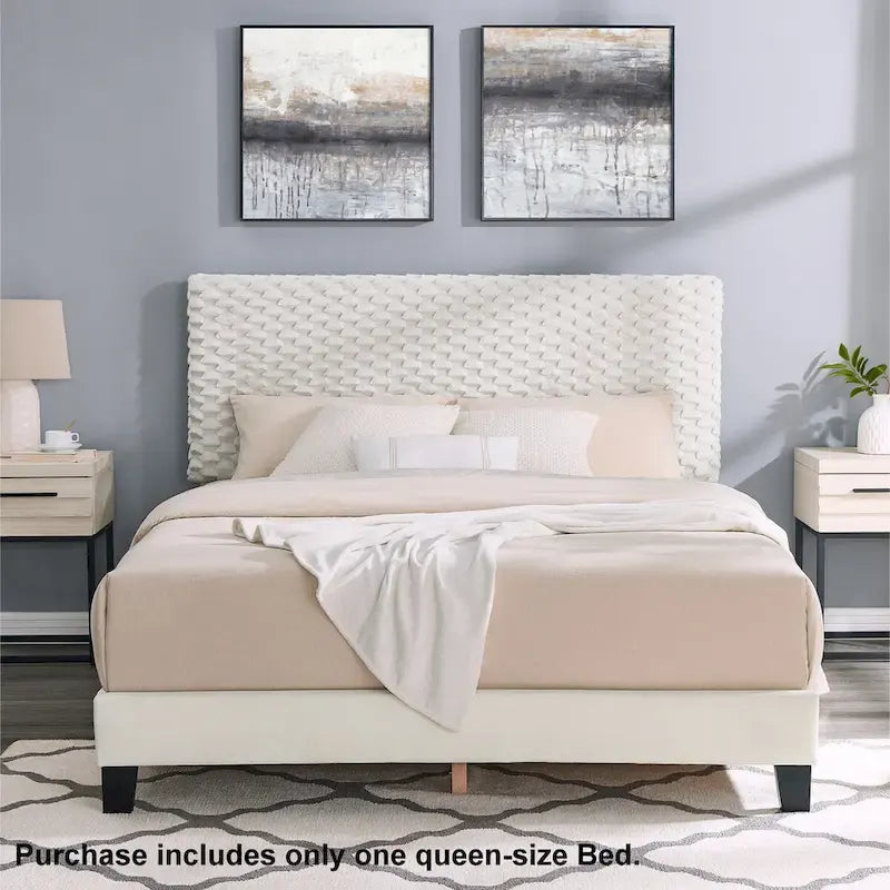 Roundhill Findlay Plush 3D Upholstered Platform Bed in White Dove